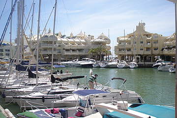 přístav Puerto Marina Benalmadena Costa - přístav Puerto Marina